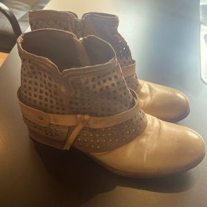 Miz Mooz booties, Verona collection